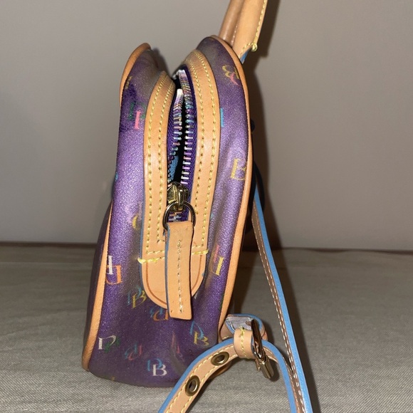 Dooney & Bourke - RARE It Girl Monogram Backpack in Purple! - Picture 3 of 9